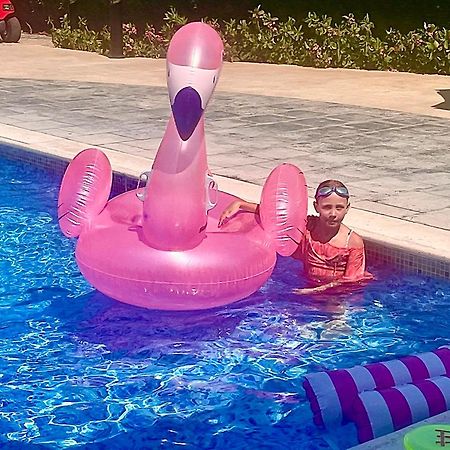 Luxury Villa With Pool In フルガダ エクステリア 写真